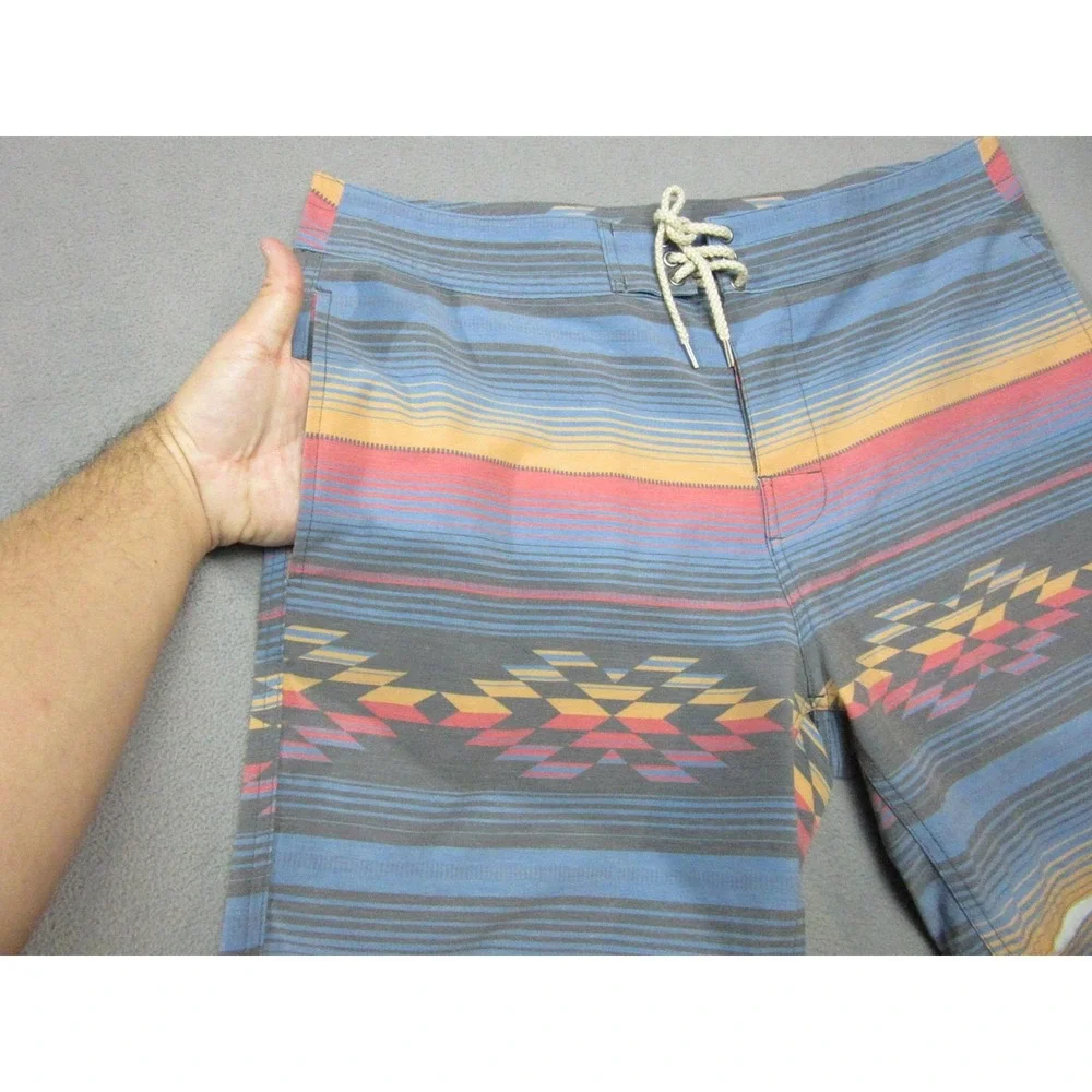 Faherty Board Shorts Mens Medium Multicolor Aztec Stripe Quick Dry Swim Trunks